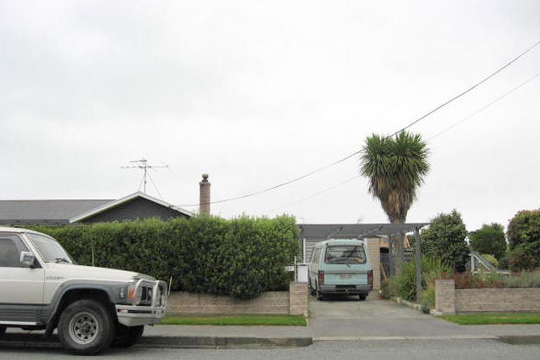 Photo of property in 33 Grove Street, Tinwald, Ashburton, 7700