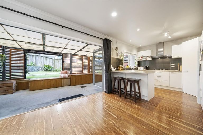 Photo of property in 7/46 Packspur Drive, Flat Bush, Auckland, 2016