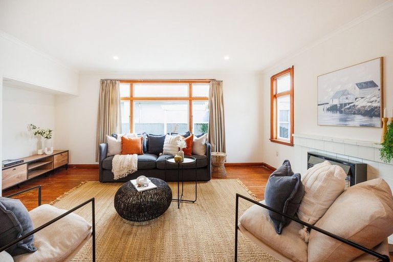 Photo of property in 7 Hobson Place, Takaro, Palmerston North, 4412