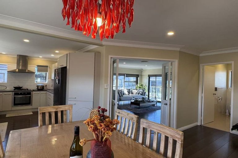 Photo of property in 2/18 Stanley Avenue, Milford, Auckland, 0620