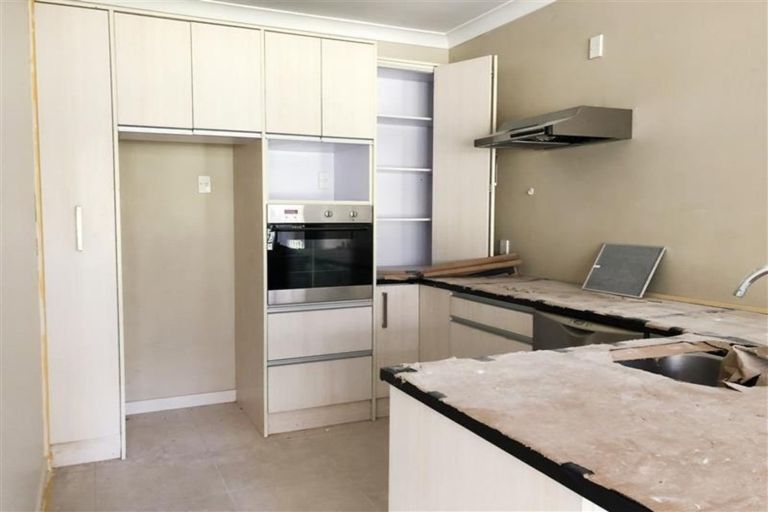 Photo of property in 12/44 Carlos Drive, Flat Bush, Auckland, 2016