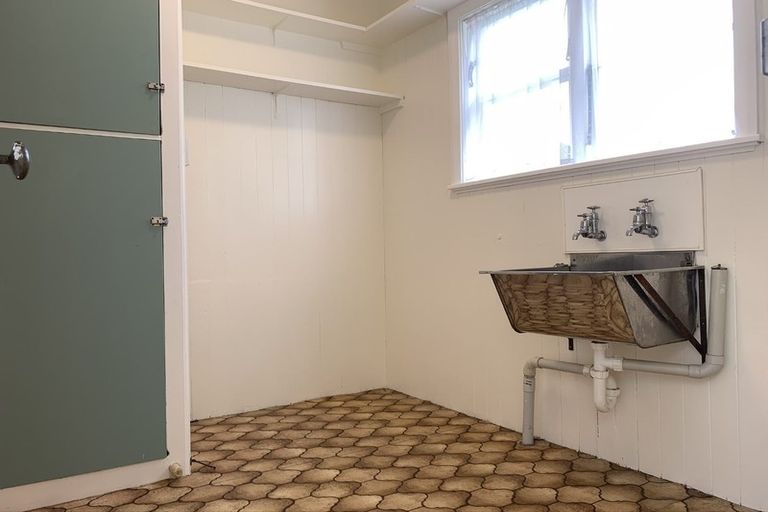 Photo of property in 139 Oxford Terrace, Epuni, Lower Hutt, 5011