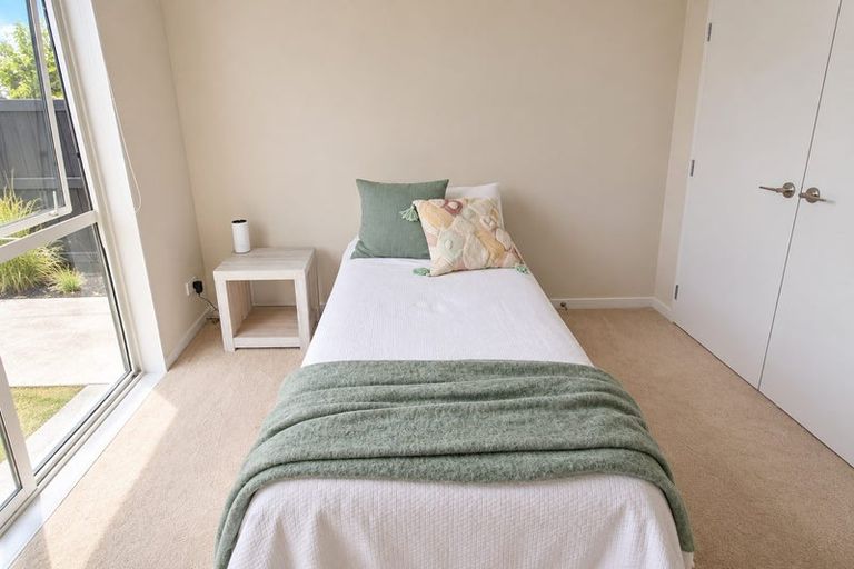 Photo of property in 216 Wainui Road, Silverdale, 0932