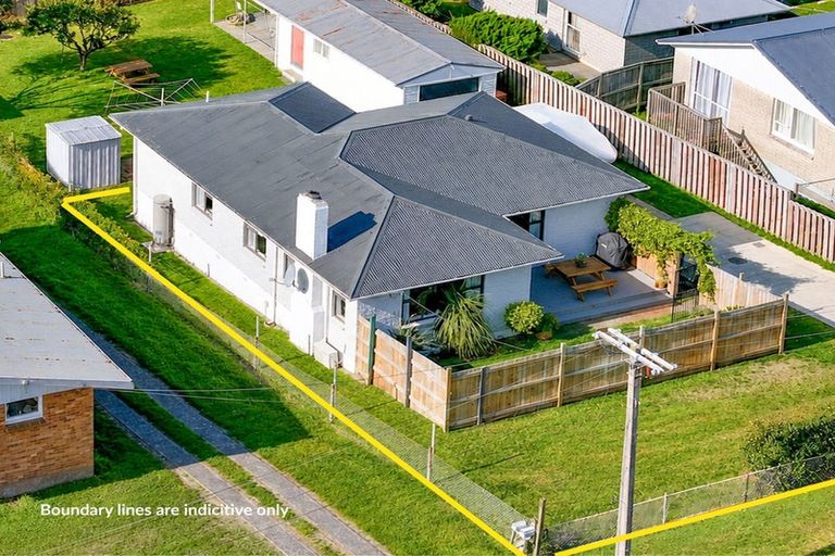 Photo of property in 3 Donovan Street, Te Puke, 3119