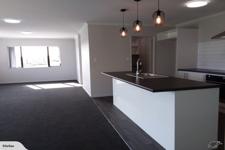 Photo of property in 115 Nixon Road, Taupaki, Henderson, 0782