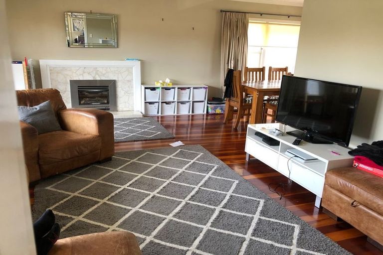 Photo of property in 7 Angelo Avenue, Howick, Auckland, 2014