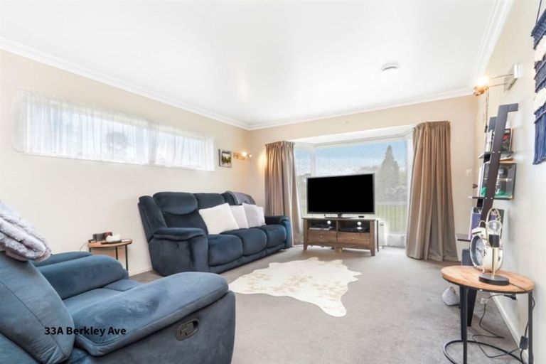 Photo of property in 33 Berkley Avenue, Hillcrest, Hamilton, 3216