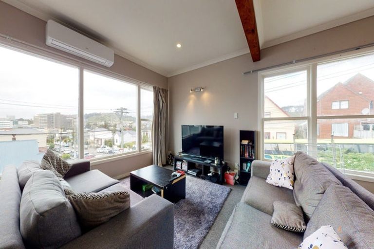 Photo of property in 76 Rintoul Street, Newtown, Wellington, 6021