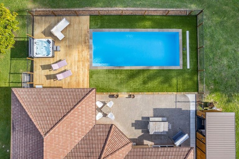 Photo of property in 101 Emerald Hill Drive, Birchville, Upper Hutt, 5018