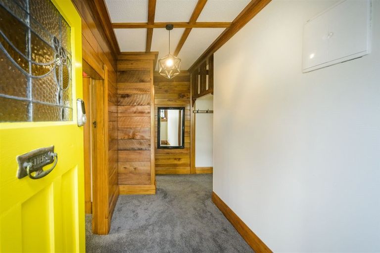 Photo of property in 27 Lyndhurst Street, Takaro, Palmerston North, 4412