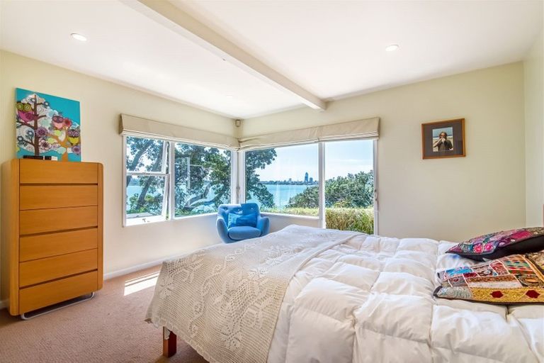 Photo of property in 5 Beresford Street, Bayswater, Auckland, 0622