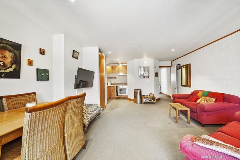 Photo of property in 244/21 Left Bank, Te Aro, Wellington, 6011