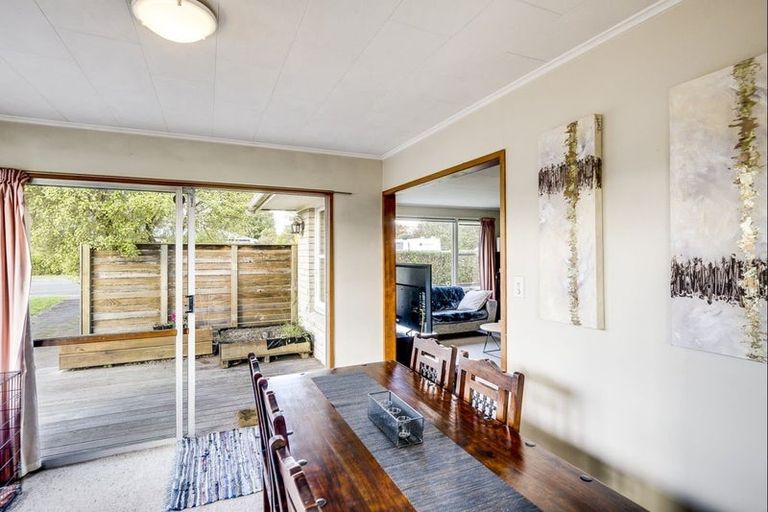 Photo of property in 3 Brookvale Road, Havelock North, 4130