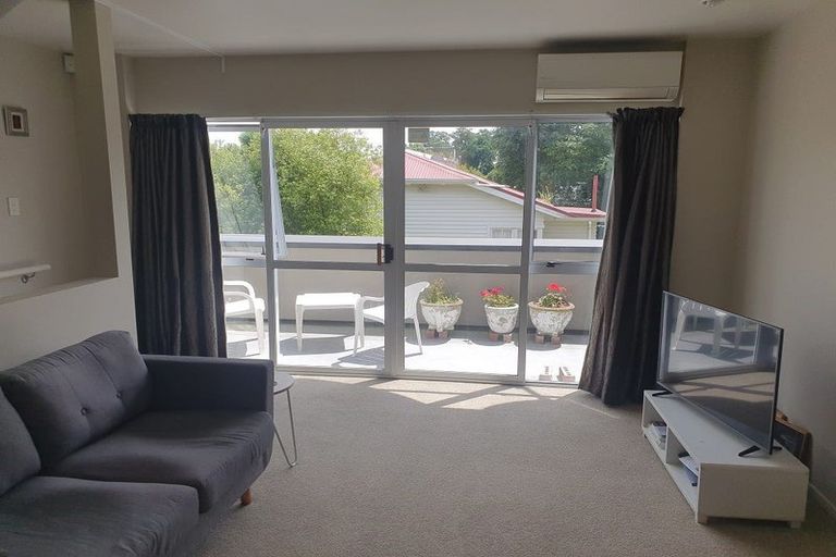 Photo of property in 2/102 Wainui Street, Riccarton, Christchurch, 8041