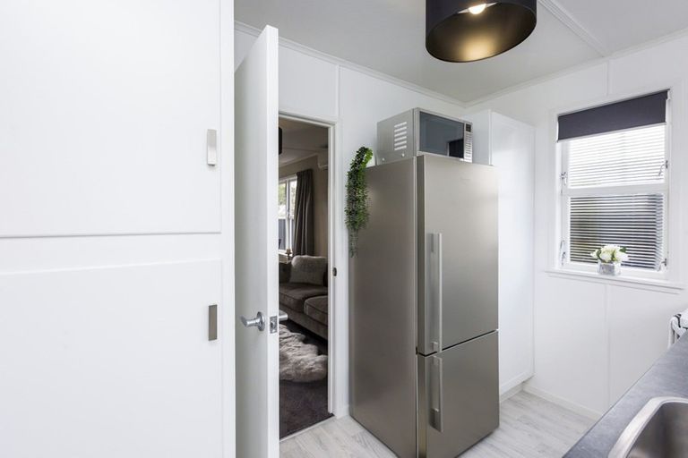 Photo of property in 2/504 Fergusson Drive, Trentham, Upper Hutt, 5018