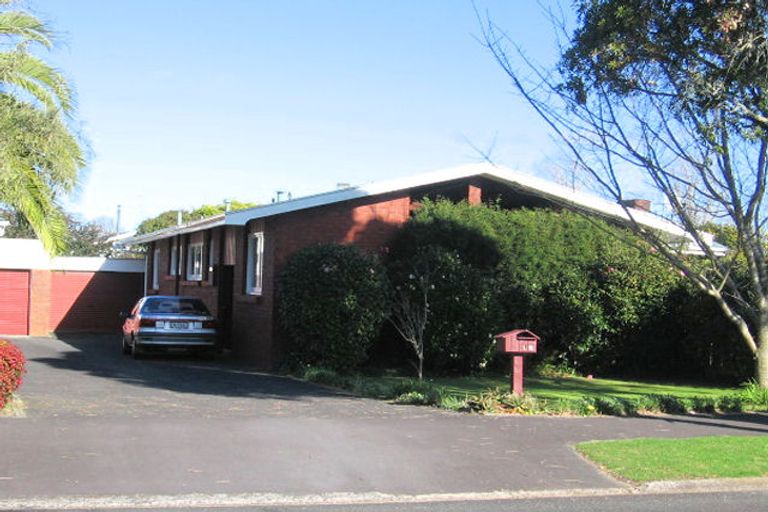 Photo of property in 12 Clements Crescent, Queenwood, Hamilton, 3210