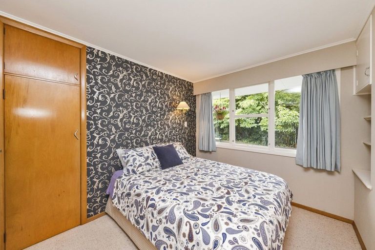 Photo of property in 10 Edwards Place, Terrace End, Palmerston North, 4410