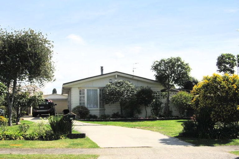 Photo of property in 11 Barron Crescent, Fenton Park, Rotorua, 3010
