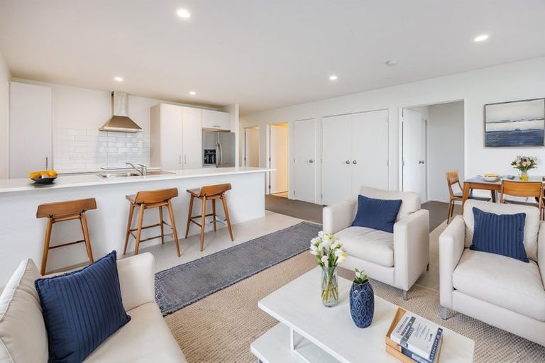 Photo of property in 7 Kapuarangi Lane, Papakura, 2110