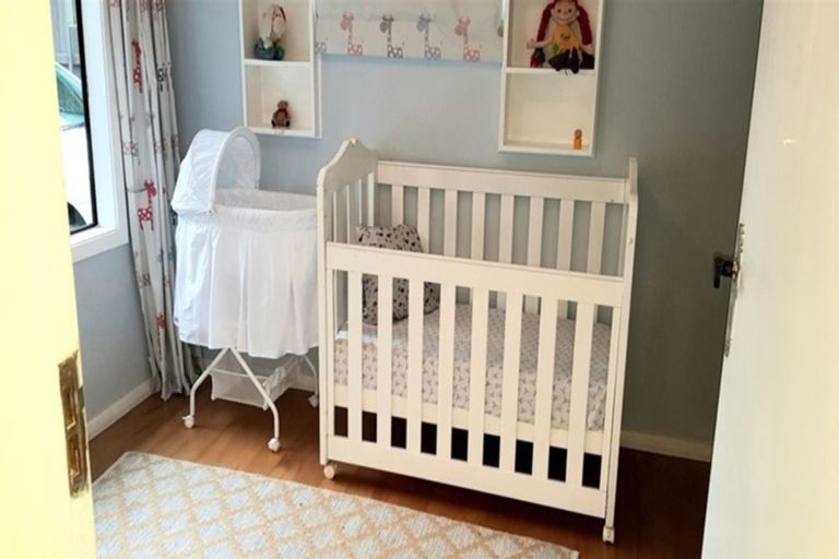 Photo of property in 3 Huia Road, Raumati Beach, Paraparaumu, 5032