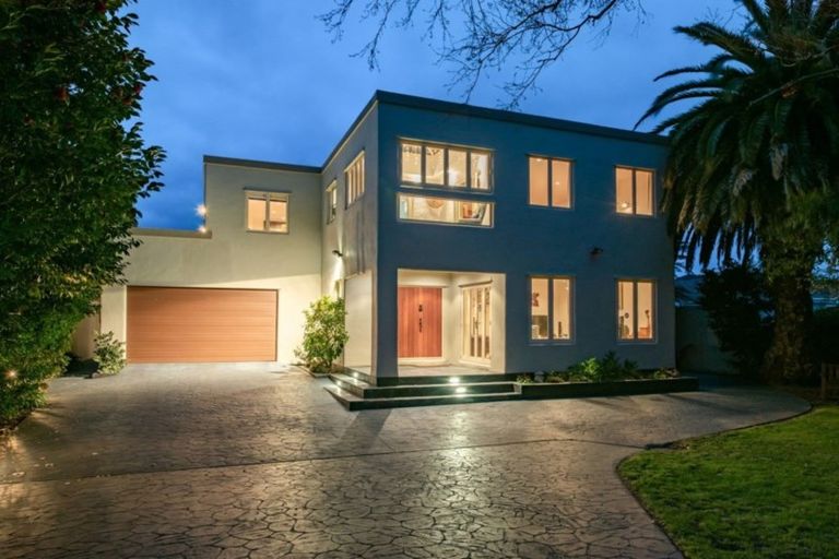 Photo of property in 47 Margaret Road, Raumati Beach, Paraparaumu, 5032