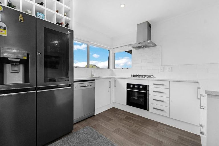 Photo of property in 47a Tawa Crescent, Manurewa, Auckland, 2102