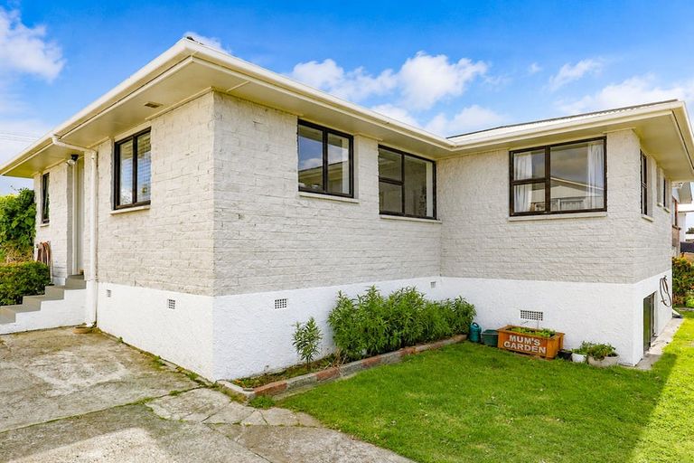 Photo of property in 3 Donovan Street, Te Puke, 3119