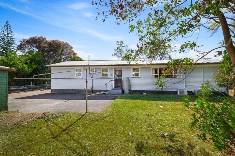 Photo of property in 1 Normandy Place, Henderson, Auckland, 0610