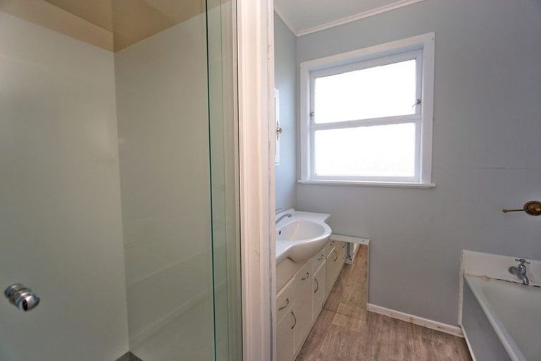 Photo of property in 16 Carlyle Avenue, Chartwell, Hamilton, 3210