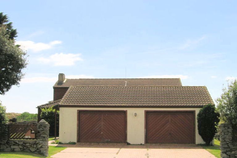 Photo of property in 1167 Papamoa Beach Road, Papamoa Beach, Papamoa, 3118