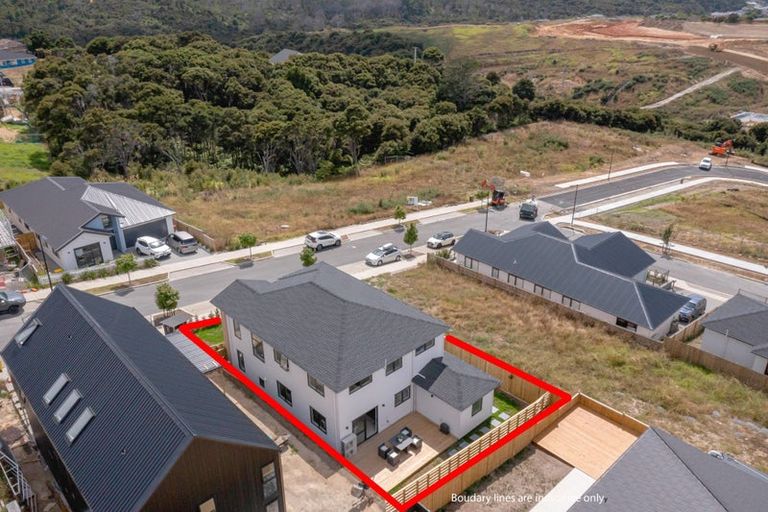 Photo of property in 10 Rockpool Road, Orewa, 0931
