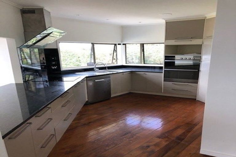 Photo of property in 4 Beatrice Avenue, Hillcrest, Auckland, 0627