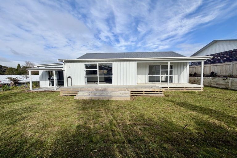 Photo of property in 8 Fantome Place, Whalers Gate, New Plymouth, 4310