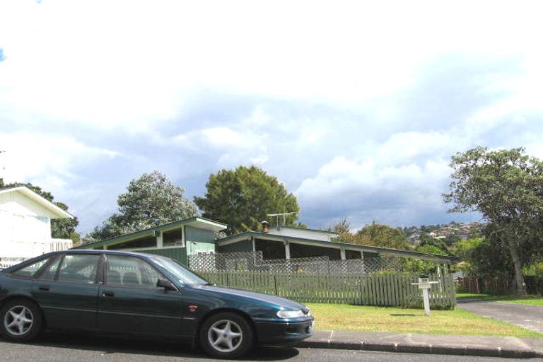 Photo of property in 24 Mawson Avenue, Torbay, Auckland, 0630