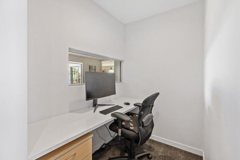 Photo of property in 17 Ruapani Street, Marshland, Christchurch, 8083