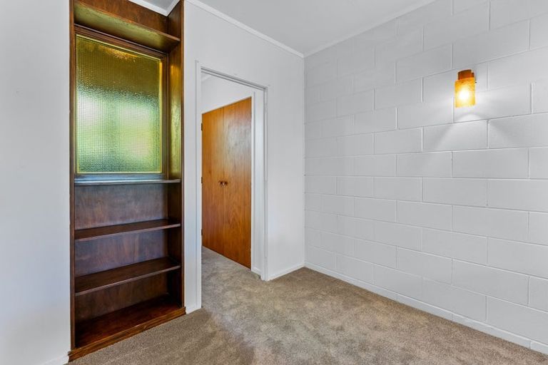 Photo of property in 2/3 Holt Avenue, Torbay, Auckland, 0630