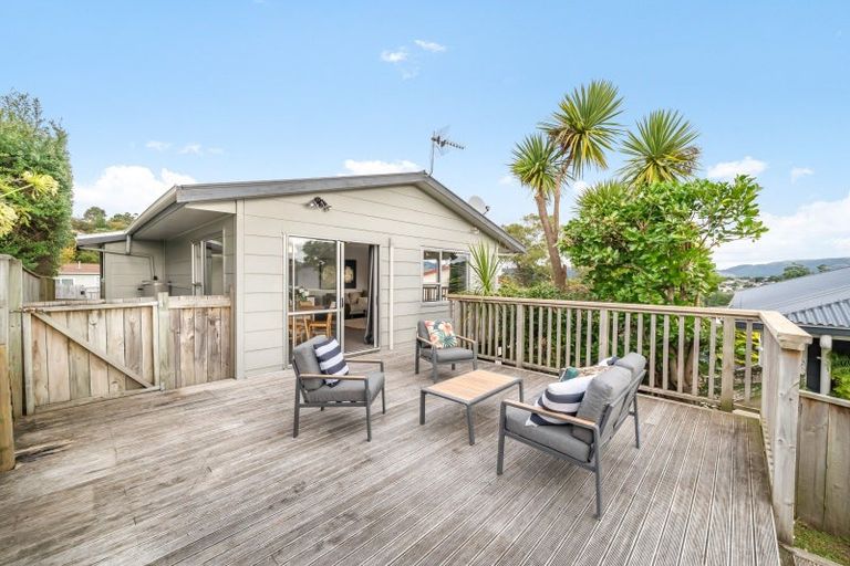 Photo of property in 10a Gaff Place, Whitby, Porirua, 5024