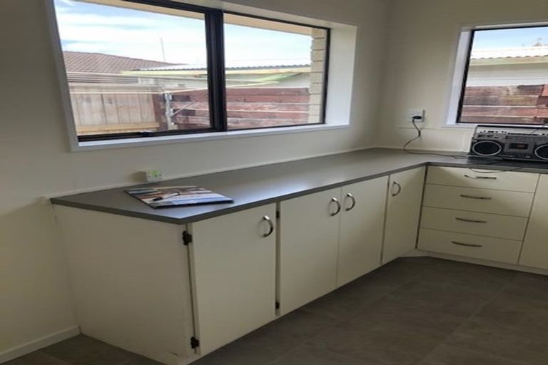 Photo of property in 63a Pemberton Crescent, Greerton, Tauranga, 3112