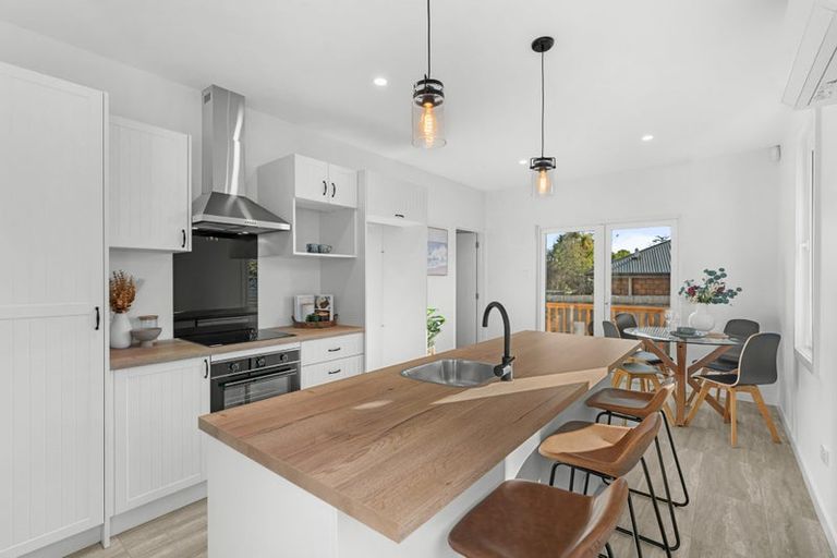 Photo of property in 18 Pratt Street, New Brighton, Christchurch, 8083