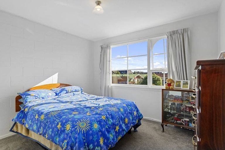 Photo of property in 1/26 Apollo Place, Papanui, Christchurch, 8052