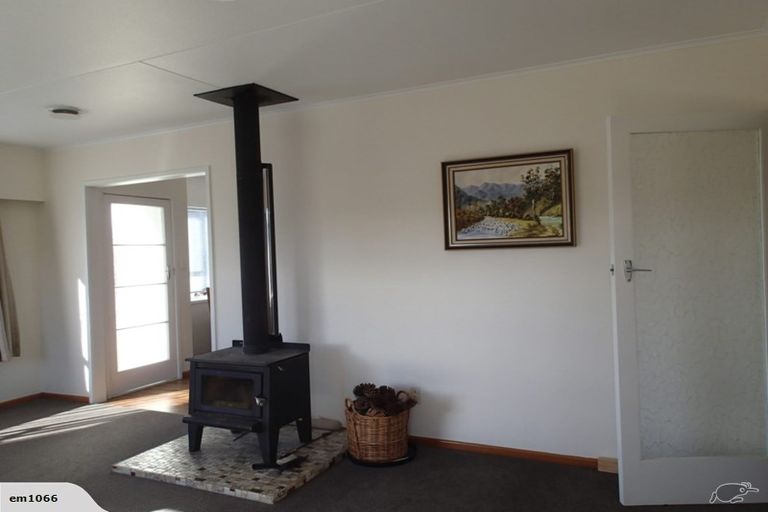 Photo of property in 101 Edward Street, Wakefield, 7025