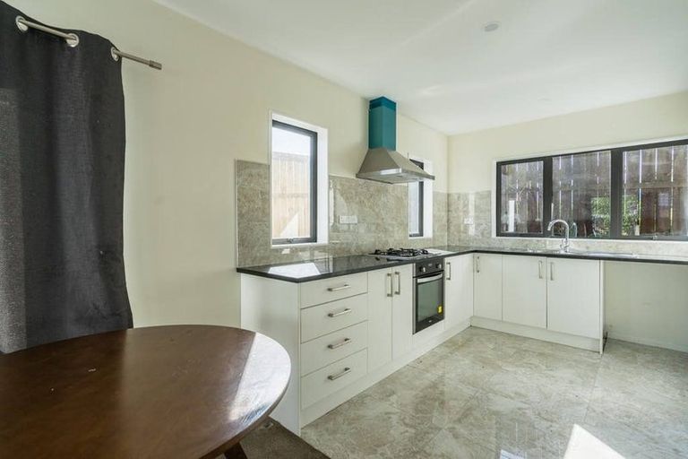 Photo of property in 42c Landon Avenue, Mangere East, Auckland, 2024