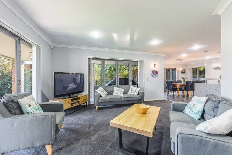 Photo of property in 5 Fantail Heights, Picton, 7220