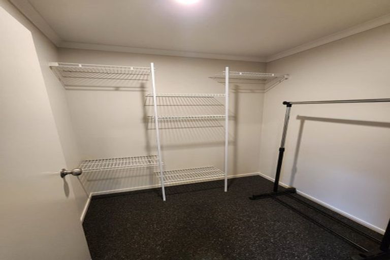 Photo of property in 53 Woodglen Road, Glen Eden, Auckland, 0602