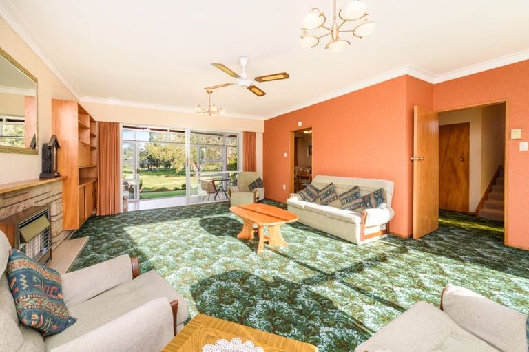 Photo of property in 5 Belmont Place, Terrace End, Palmerston North, 4410