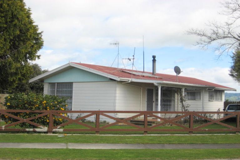 Photo of property in 53 Puriri Crescent, Edgecumbe, 3120