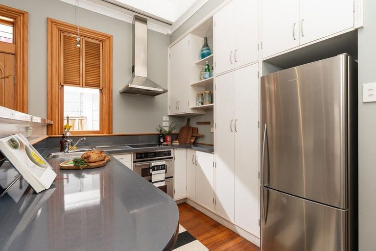 Photo of property in 93 Elizabeth Street, Mount Victoria, Wellington, 6011