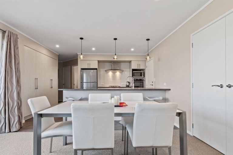 Photo of property in 3 Lakeside Terrace, Omokoroa, 3114