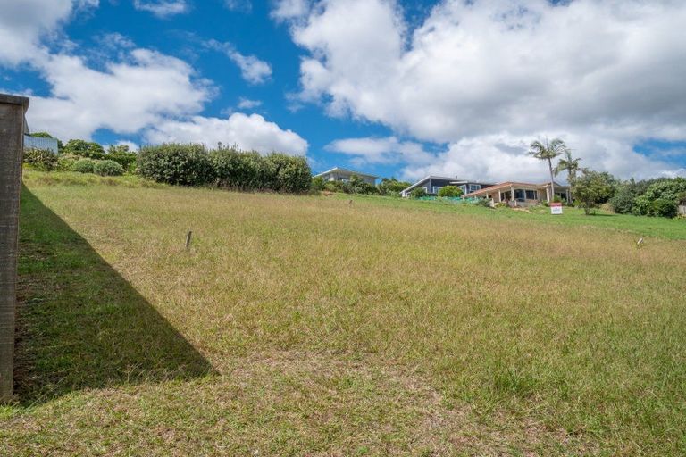 Photo of property in 36 Stratford Drive, Cable Bay, 0420