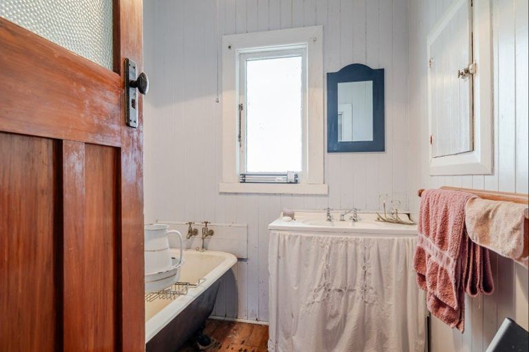 Photo of property in 472 Range Road, Woodville, 4997